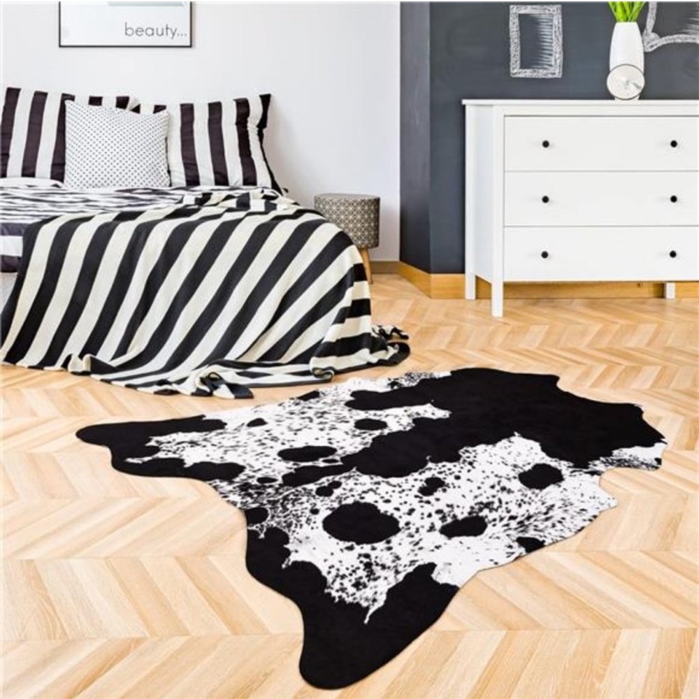 Faux Cowhide Rug 3.6 x2.3 Feet,Cute Cow Hide Rug for Living Room Bedroom Western